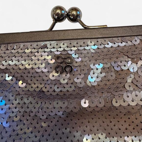 Silver Sequin COACH Julia Wristlet with Kiss lock and Wrist Strap Prom Formal